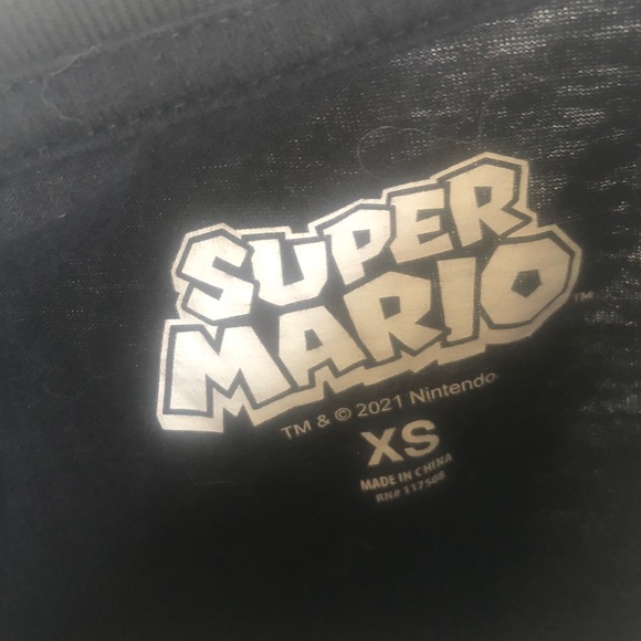 Super Mario sequins top - Picture 2 of 2